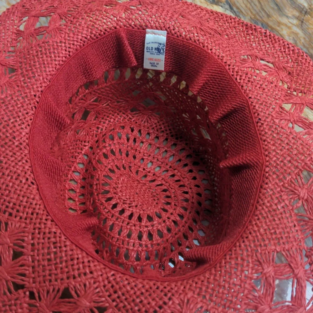 OLD NAVY Red Hat